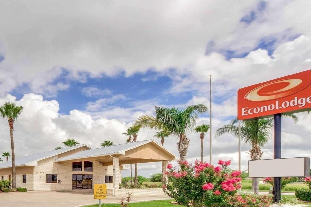 Econo Lodge Falfurrias Hwy 281 Exterior photo